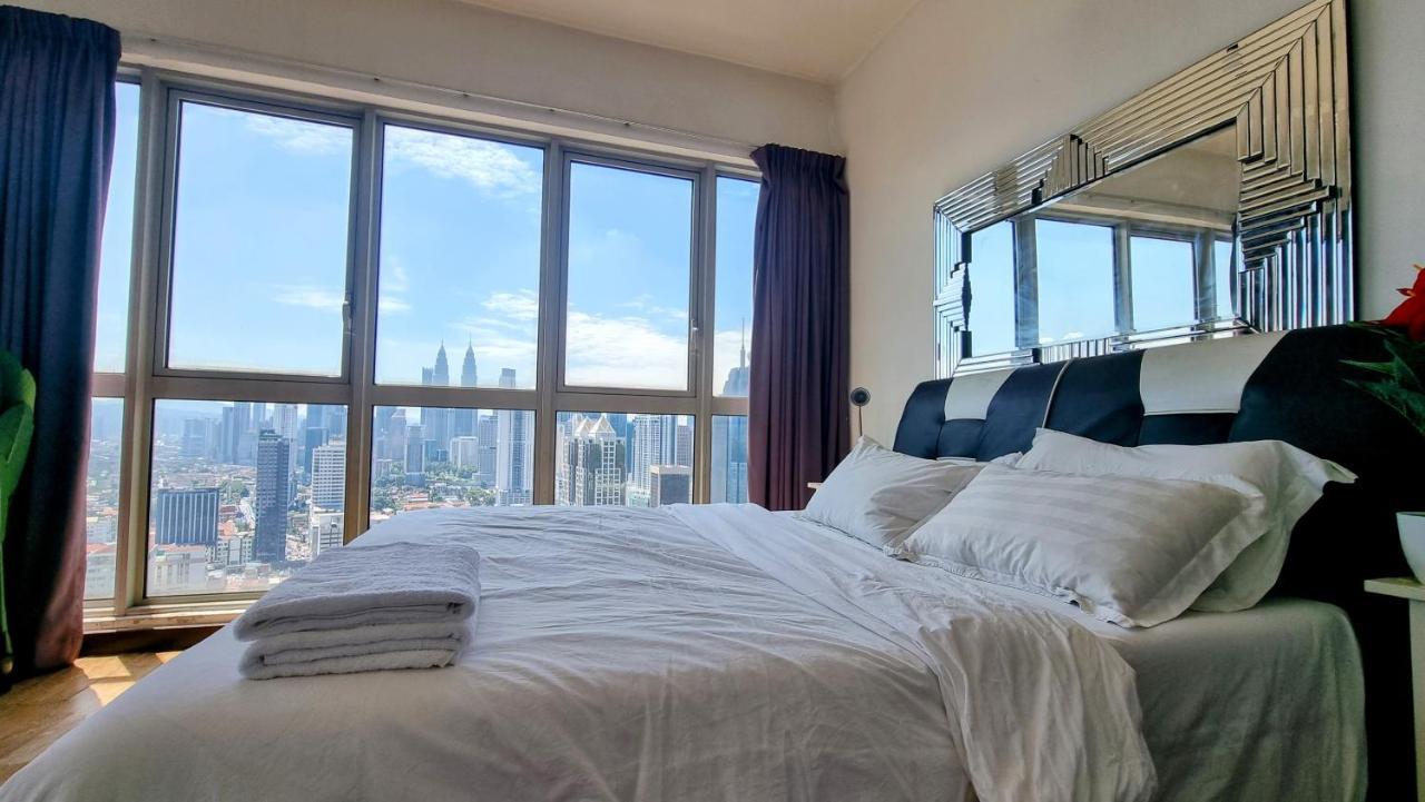 Penthouse On 34 - The Highest Unit And Best Views In Regalia & Private Rooftop Terrace Kuala Lumpur Dış mekan fotoğraf